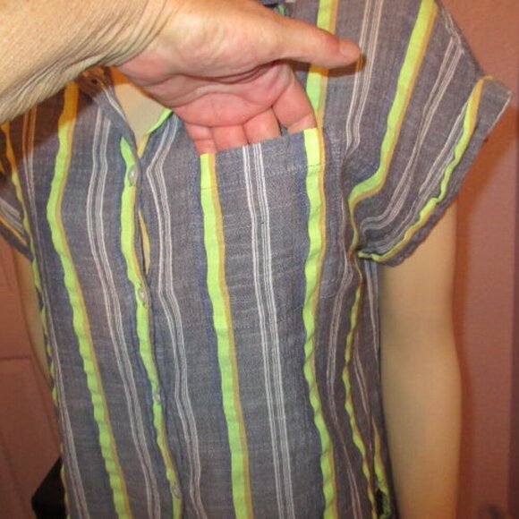 Dylan Crinkle Gauze Cove Stripe Top Size S Camp Shirt Short Sleeves Button Up - Picture 3 of 10